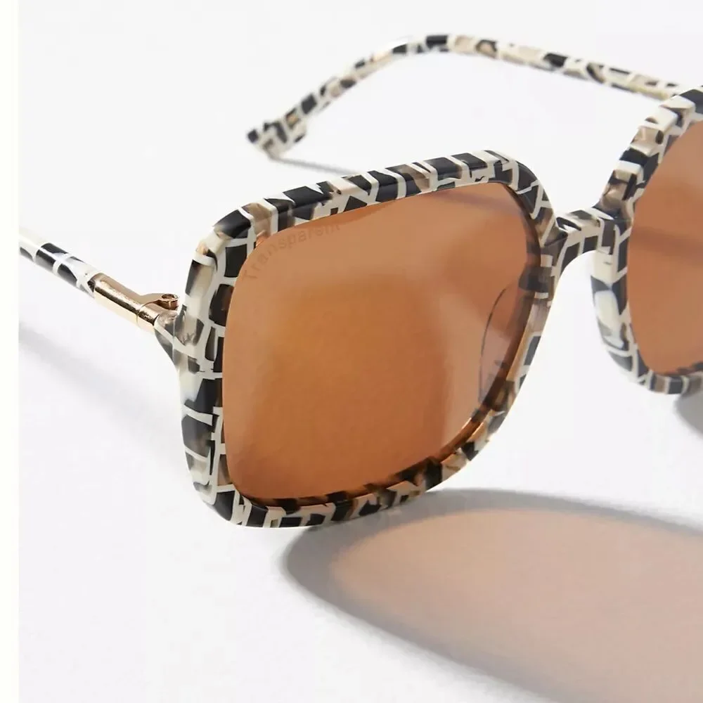 NWT Transparent Janis Polarized Sunglasses Black and White